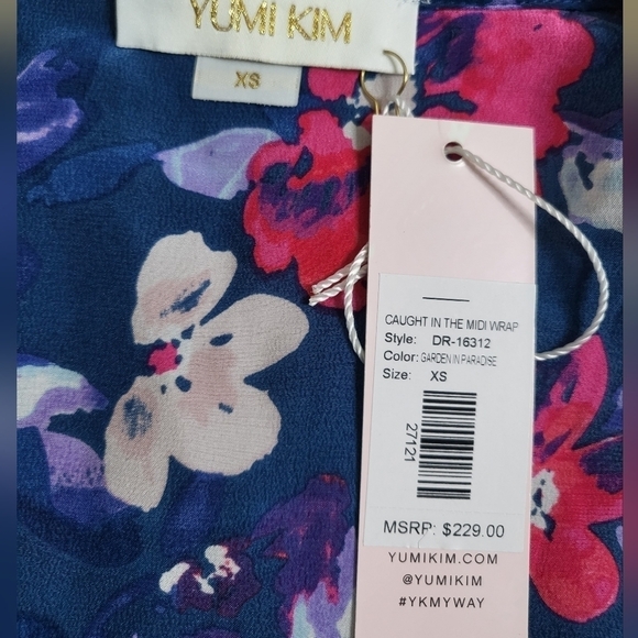 💚HP💚 NWT Yumi Kim 100% Silk Caught In The Wind Midi Wrap Dress Garden - Picture 3 of 12